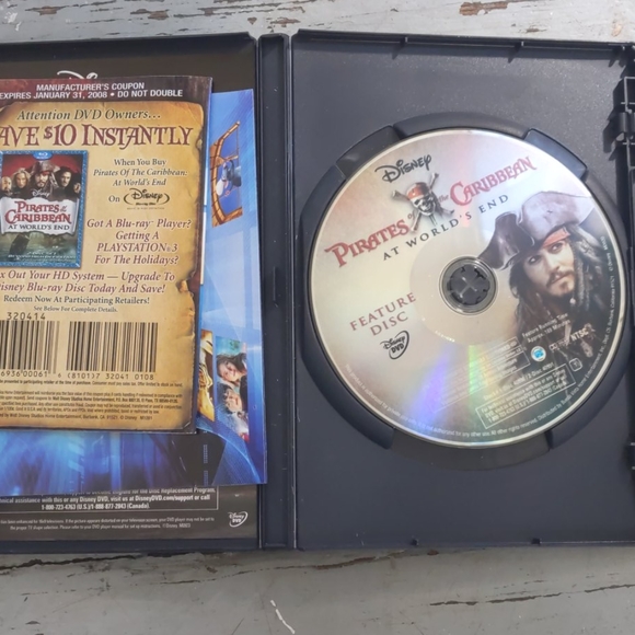 SOLD ***Pirates of the Caribbean bundle - Picture 2 of 4